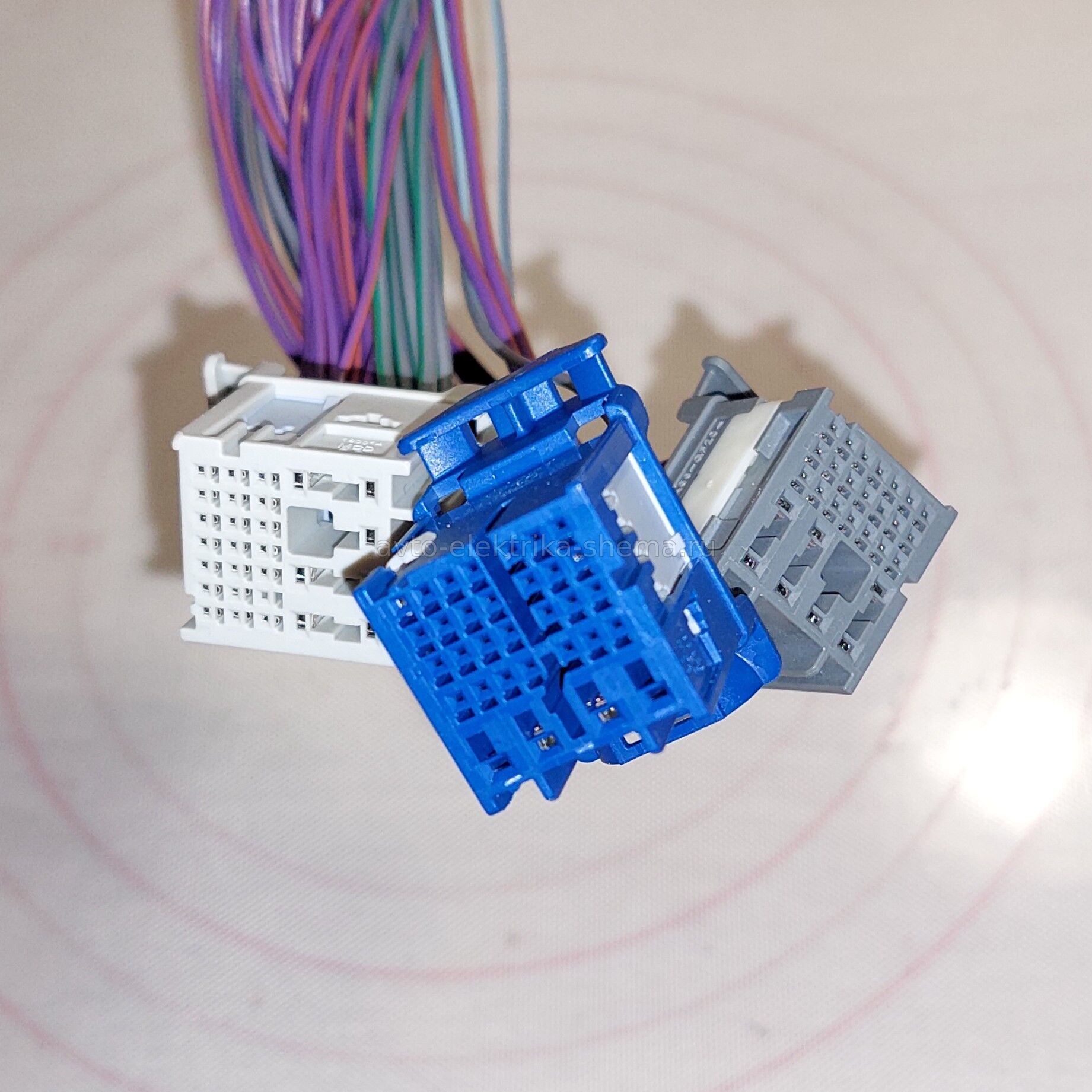 Как разобрать разъём Molex 160014, 160028